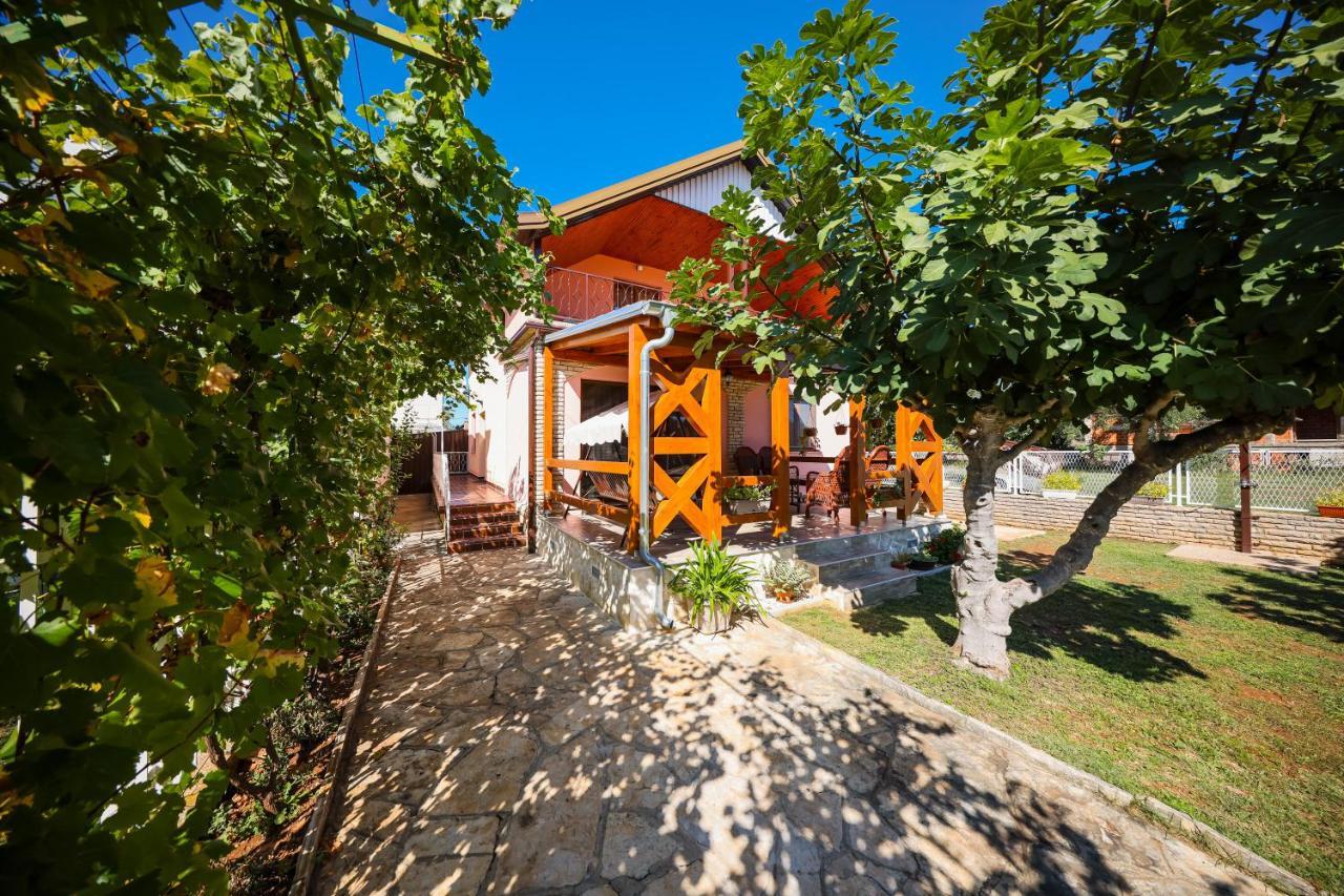 Apartment Ruza Sukošan المظهر الخارجي الصورة