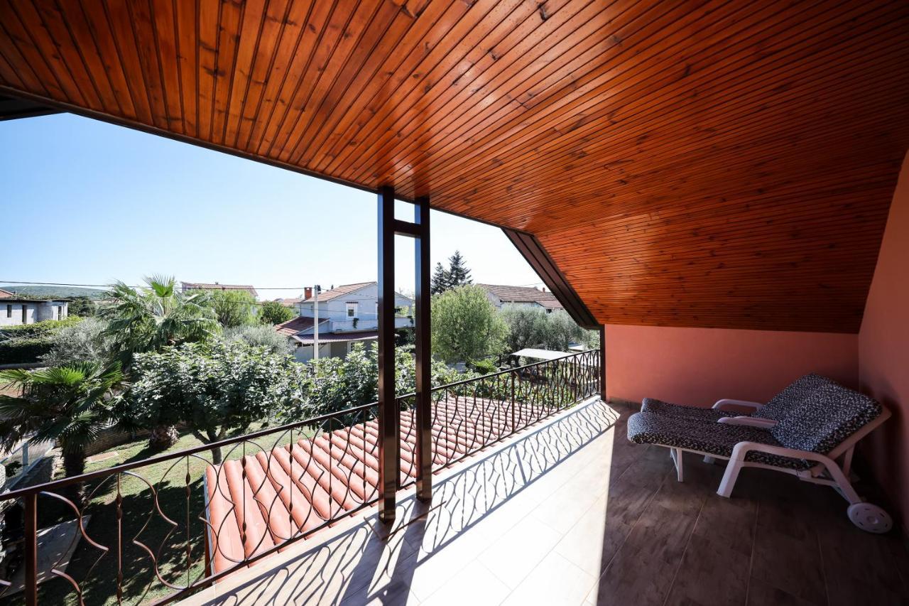Apartment Ruza Sukošan المظهر الخارجي الصورة