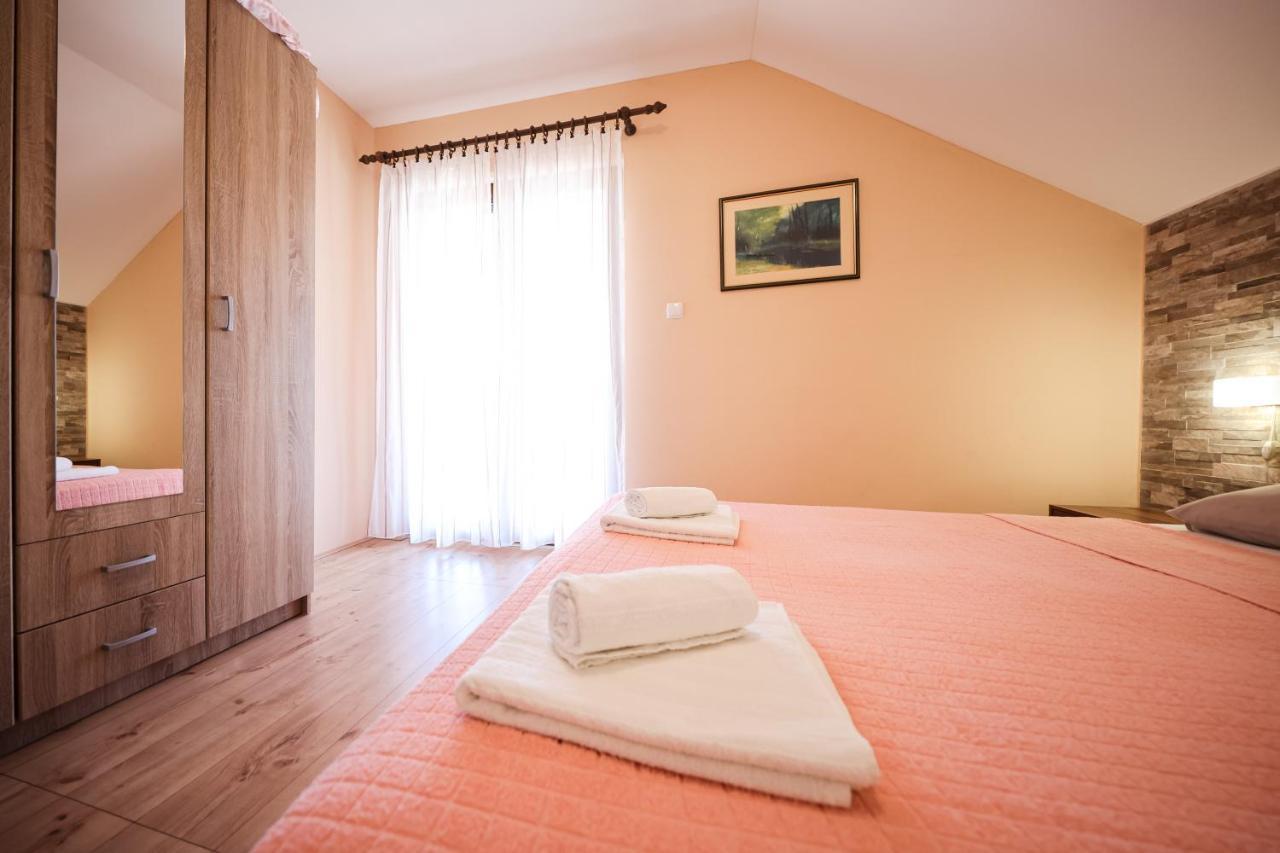 Apartment Ruza Sukošan المظهر الخارجي الصورة